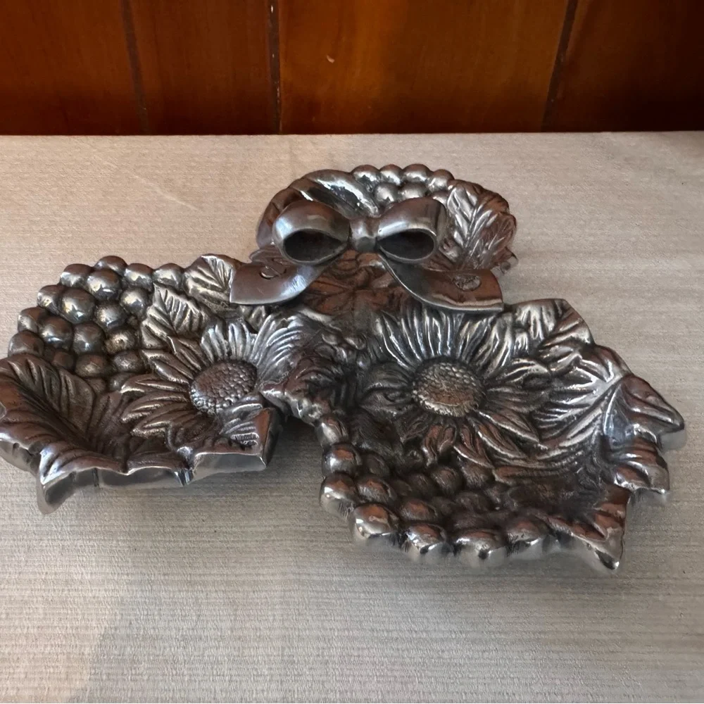 Decorative Silver Sunflower Triple Dish - Picture 3 of 8